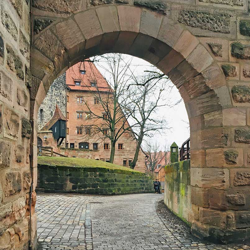 Kaiserburg archway